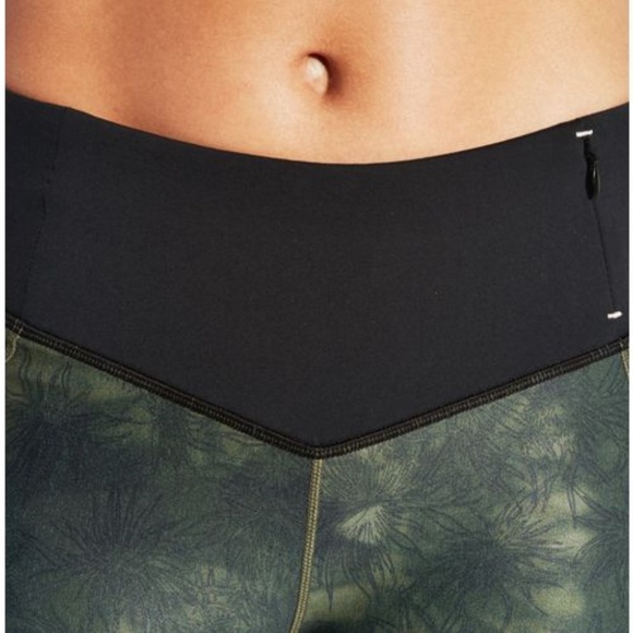 Calia floral camo legging - Picture 6 of 8